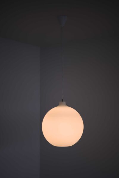 Vilhelm Wohlert ceiling lamps model Satellit at Studio Schalling