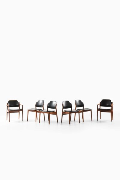 Arne Vodder dining chairs and armchairs at Studio Schalling