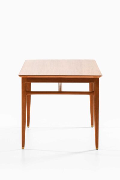 Axel Larsson desk by Hantverket at Studio Schalling