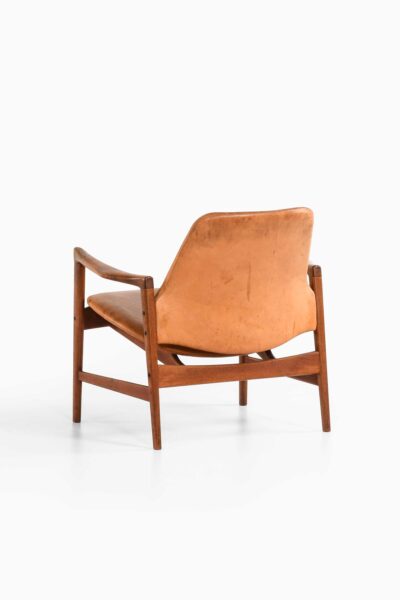 Ib Kofod-Larsen easy chair model Holte at Studio Schalling