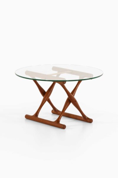 Poul Hundevad coffee table in teak at Studio Schalling