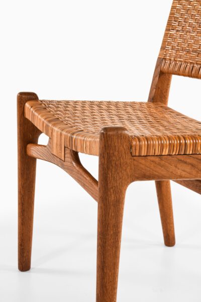 Hans Wegner dining chairs model CH-31 at Studio Schalling